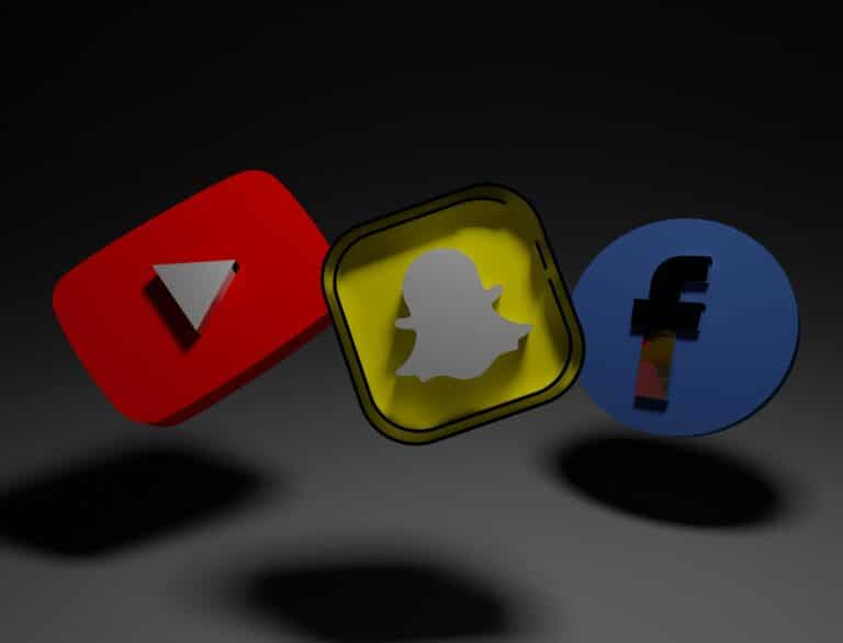 Analyzing Leading Social Media Platforms for Content Creators Analyzing Leading Social Media Platforms for Content Creators