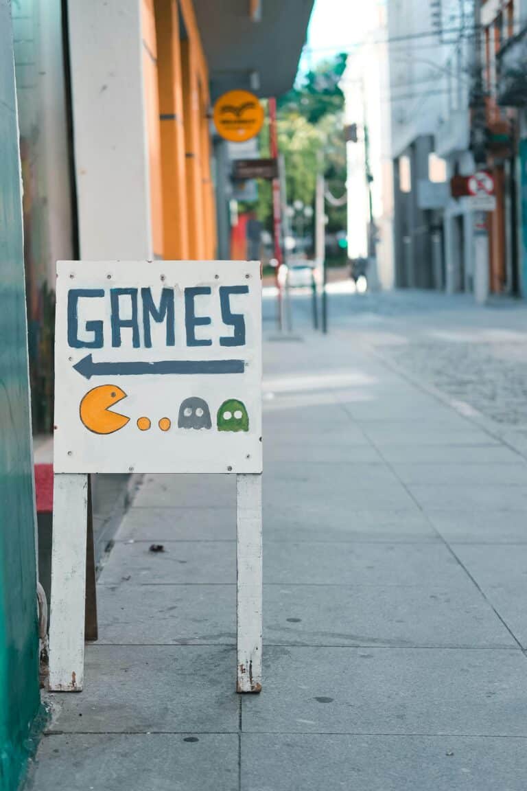 Top Idle and Clicker Games: Analyzing Their Addictive Appeal