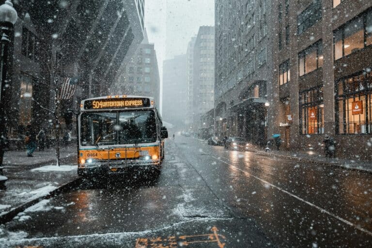 Top Weather Apps for Effective Outdoor Travel Planning