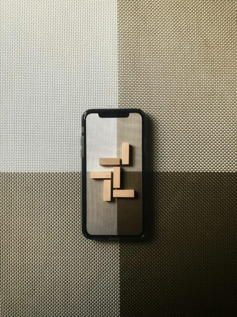 Top Minimalist Productivity Apps for Distraction-Free Workflows
