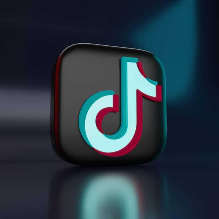Analyzing Top Apps for Discovering Emerging Music Artists