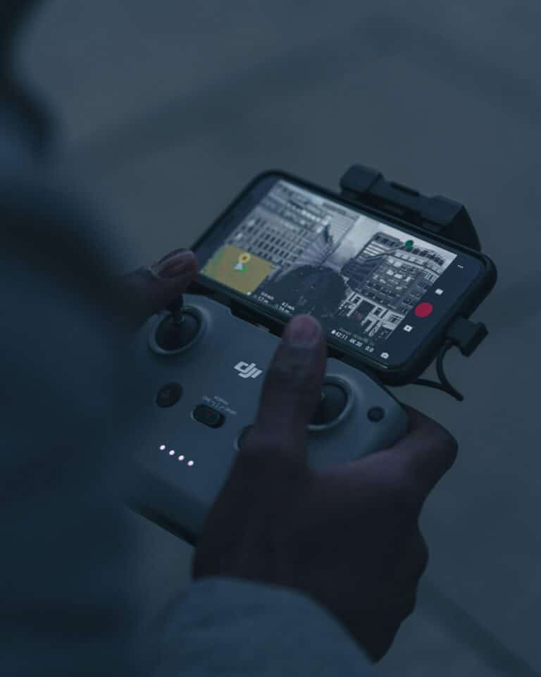 Mobile Shooter Games Matching Console-Level Quality: An Analysis