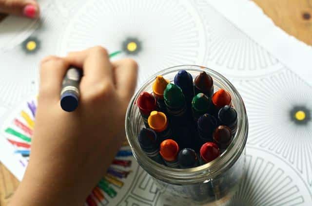 Evaluating Educational Apps for Preschool and Young Children Evaluating Educational Apps for Preschool and Young Children