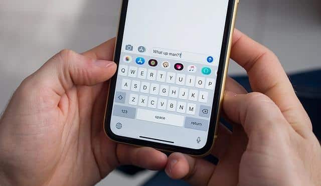 Evaluating Secure Messaging Apps with End-to-End Encryption Evaluating Secure Messaging Apps with End-to-End Encryption
