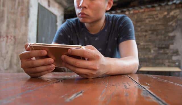 Top Story-Driven Mobile Games: An Analytical Review Top Story-Driven Mobile Games: An Analytical Review